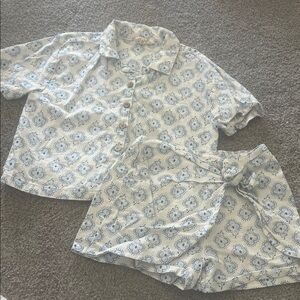 Jessica Simpson Blue and White Kids Set